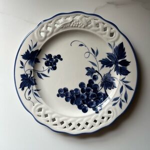 Pietro Brunelli Blue and White Floral Dinnerware Plate